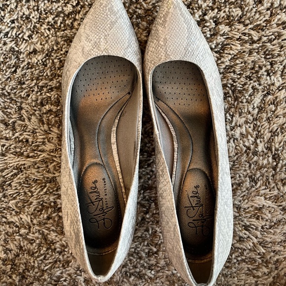 Snakeskin LifeStride soft system pumps - Picture 4 of 4